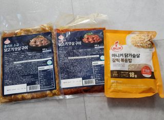 (주)마니커 마니커 닭고기 덧살구이 2종(올리브소금&핫칠리) [냉동 500g] — 4점을 준 리뷰어가 2022년 12월 올린 사용 사진