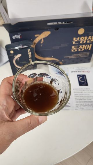 [비린내 완벽제거] 본황칠 통장어 국내산 장어즙 아르기닌 2800mg 장어즙효능 기력보강 — 5점을 준 리뷰어가 2022년 8월 올린 사용 사진