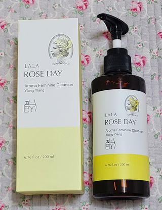 라라로즈데이 시즌2 여성청결제 200ml 아로마 페미민 클렌저, 독일더마인증 — 5점을 준 리뷰어가 2021년 8월 올린 사용 사진