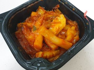 한성기업 무볼레 닭떡볶이+해물떡볶이 2종 세트 — 5점을 준 리뷰어가 2021년 10월 올린 사용 사진