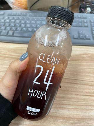 클린24시간 1BOX(5포) + 전용보틀(500ml) — 4.5점을 준 리뷰어가 2022년 10월 올린 사용 사진