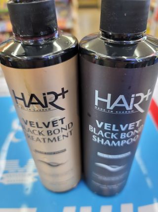 헤어플러스 블랙 컬러본드 샴푸 트리트먼트 300ml — 5점을 준 리뷰어가 2021년 5월 올린 사용 사진