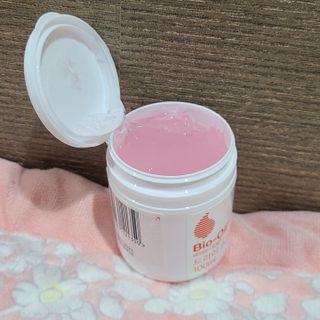 바이오오일 [바이오-오일] 드라이 스킨 젤 100ml — 5점을 준 리뷰어가 2022년 1월 올린 사용 사진