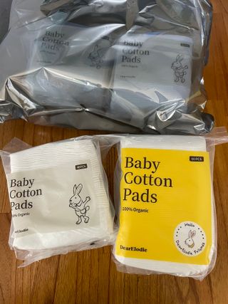디어엘로디 프리미엄 유기농 유아 솜티슈 40매 3Pack +60매 1Pack 혼합형 — 5점을 준 리뷰어가 2021년 4월 올린 사용 사진