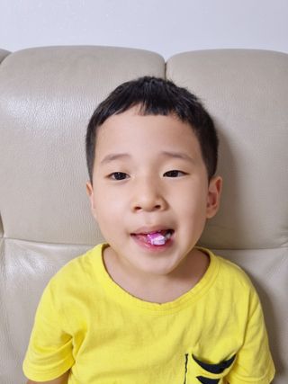 네이처스플러스 애니멀퍼레이드 슈퍼D3 (60정) — 5점을 준 리뷰어가 2022년 9월 올린 사용 사진
