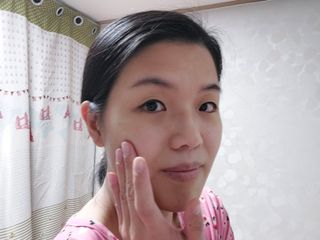 바르셀 수분로션 수분크림 보습 탄력 주름개선 인텐시브 리포좀 크림 C1 50ml — 5점을 준 리뷰어가 2021년 11월 올린 사용 사진