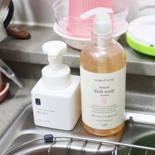 심플리오리빙 어니스트 주방세제 본품 500ml + 리필 900ml (코코넛향) — 5점을 준 리뷰어가 2022년 6월 올린 사용 사진