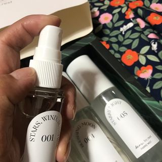 디어포레스트 [5개세트] 숲속의 하루 패브릭미스트 (섬유향수/ 룸스프레이) 50ml 5개 — 5점을 준 리뷰어가 2022년 9월 올린 사용 사진