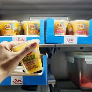돌 MF[Dole] 파인애플컵/망고컵/복숭아컵 198g 6입X1박스 (맛 1가지 랜덤 발송) — 5점을 준 리뷰어가 2023년 6월 올린 사용 사진