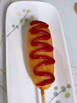 오마뎅 한우핫도그 — 3점을 준 리뷰어가 2021년 6월 올린 사용 사진