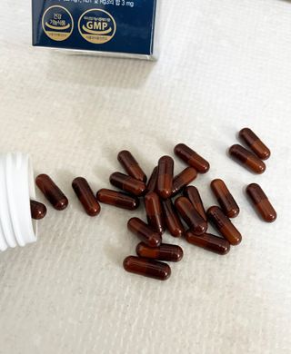 프리마인 홍삼의 강력한 에너지, 이제는 흡수율을 높인 최첨단 캡슐로 간편하게 초고속 충전하세요. — 5점을 준 리뷰어가 2022년 10월 올린 사용 사진