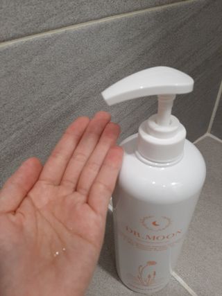 프리[닥터문] 유산균 락토케어 질경초 여성청결제 1000ml (젤타입) — 5점을 준 리뷰어가 2022년 6월 올린 사용 사진