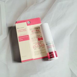 리더스코스메틱 리더스 퍼스트 샷 에센스 스틱 2종 — 5점을 준 리뷰어가 2022년 3월 올린 사용 사진