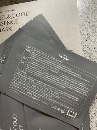 프롬노시베 필앤굿 에센스 마스크 — 3점을 준 리뷰어가 2022년 1월 올린 사용 사진