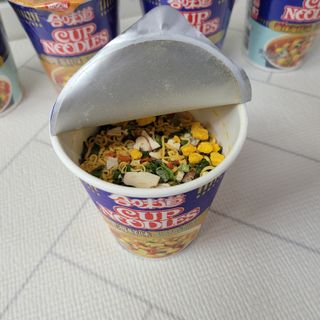 NISSIN 닛신 컵누들  4종 - 씨푸드오리지날, 씨푸드 스파이시, 씨푸드 커리, 씨푸드 XO소스 — 5점을 준 리뷰어가 2022년 4월 올린 사용 사진