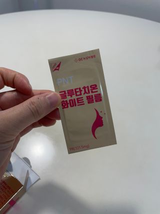 피엔티 [PNT 글루타치온 화이트 필름] 화이트 이너뷰티를 위한 관리템(1개월분) — 5점을 준 리뷰어가 2023년 5월 올린 사용 사진