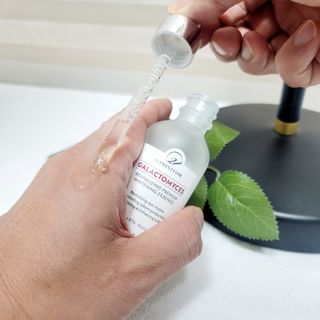 오투에니원 갈락토미세스 리바이탈라이징 프리미엄 화이트닝 에센스 50ml — 5점을 준 리뷰어가 2023년 1월 올린 사용 사진