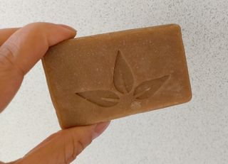 피부 트러블 케어 천연 성분 소리온 비누 soap — 5점을 준 리뷰어가 2022년 2월 올린 사용 사진