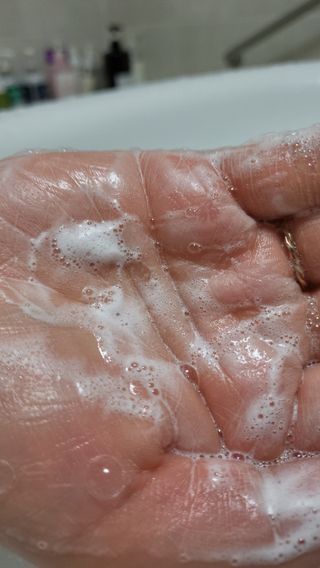 비알티씨 BRTC 시카 바이옴 블랙헤드 클렌징 폼 150ml — 5점을 준 리뷰어가 2022년 12월 올린 사용 사진
