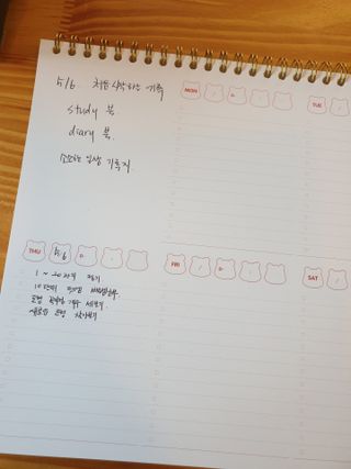 리훈 곰부 체크리스트+ 곰부 리무버블스티커 1장 — 5점을 준 리뷰어가 2021년 5월 올린 사용 사진
