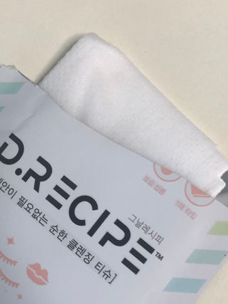 디레시피 세안이 필요없는 순한 클렌징 티슈 — 5점을 준 리뷰어가 2021년 4월 올린 사용 사진
