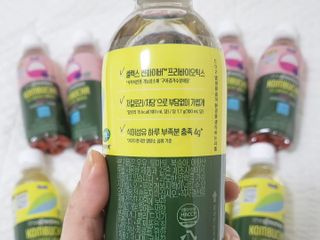 더그레잇티 콤부차 [매일유업] 더그레잇티 44kcal 콤부차 300ml *12개입 (오리지널 6개+베리리치 6개) — 4점을 준 리뷰어가 2023년 7월 올린 사용 사진