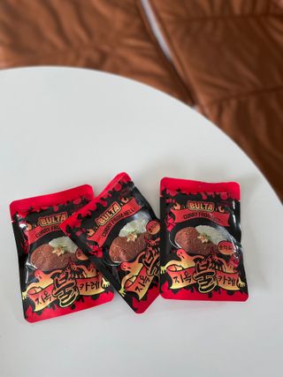 불타 지옥불카레 불지옥맛 180g x 3봉 — 5점을 준 리뷰어가 2021년 6월 올린 사용 사진