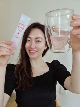 [음료수 대신 가능!]  빠르게 흡수되는 아임오 타먹는 콜라겐 1박스 — 5점을 준 리뷰어가 2023년 4월 올린 사용 사진
