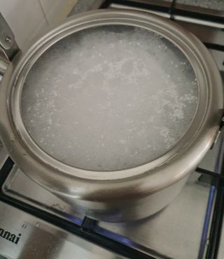 자연그램 매직버블클리너 250g — 5점을 준 리뷰어가 2021년 2월 올린 사용 사진