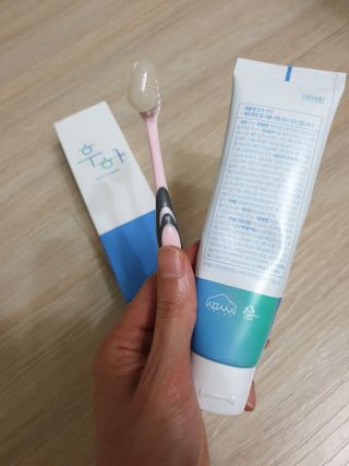 [심폐소생소] 무불소 임산부 천연 치약 — 5점을 준 리뷰어가 2021년 11월 올린 사용 사진