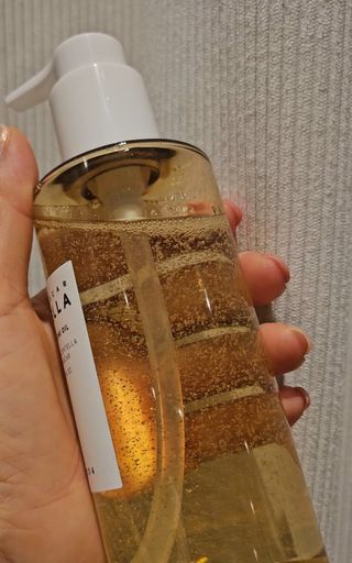 스킨1004 [SKIN1004] 마다가스카르 센텔라 라이트 클렌징 오일 200ml — 5점을 준 리뷰어가 2024년 7월 올린 사용 사진