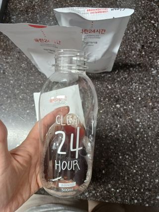 클린24시간 1BOX(5포) + 전용보틀(500ml) — 4.5점을 준 리뷰어가 2022년 10월 올린 사용 사진