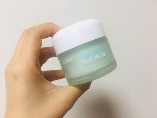김정문알로에 큐어 큐어 알로에 리프레쉬 젤리 세럼, 큐어 알로에 하이드로 젤리 크림 — 5점을 준 리뷰어가 2021년 4월 올린 사용 사진