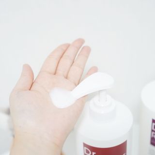 닥터라파알 레드 꽃향기 탈모샴푸 1,000ml + 트리트먼트 1,000ml — 5점을 준 리뷰어가 2021년 8월 올린 사용 사진