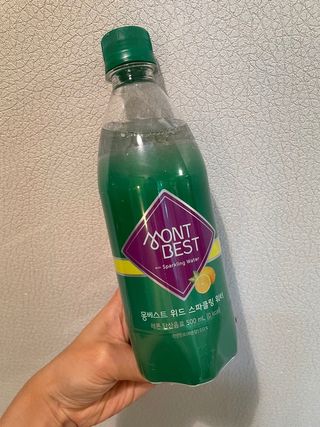 몽베스트 Montbest with Sparkling water Lemon OR Lime 20병(랜덤) — 5점을 준 리뷰어가 2021년 10월 올린 사용 사진