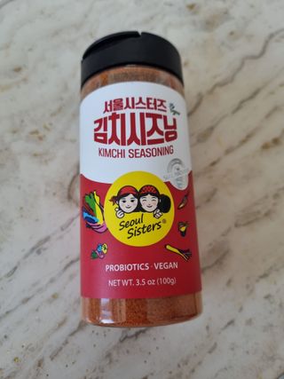 [서울시스터즈] 김치시즈닝 국내 최초 뿌려먹는 김치파우더 100g 1개+ 신제품 김치스낵 90g 2개 — 4점을 준 리뷰어가 2021년 10월 올린 사용 사진