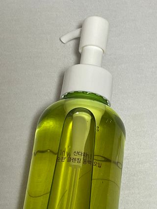 스킨큐어 산다화 순한 클렌징 동백 오일 200ml — 5점을 준 리뷰어가 2022년 8월 올린 사용 사진