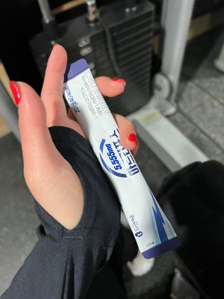 자연에온 아르긴포스 L-아르기닌 5555mg 스틱 15개입 1박스 — 5점을 준 리뷰어가 2022년 1월 올린 사용 사진