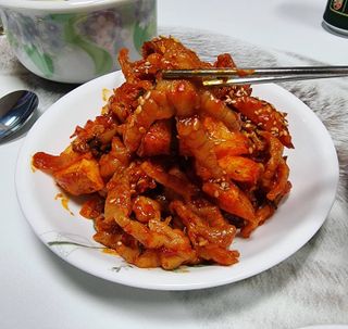 불타 호랑이 닭발 250g — 3.5점을 준 리뷰어가 2021년 7월 올린 사용 사진
