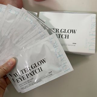 건강누리인터내셔날 레아라 다이아포스 슬리핑 아이패치 골드 & 물광 아이패치 [14회분/총 28매] — 5점을 준 리뷰어가 2022년 7월 올린 사용 사진