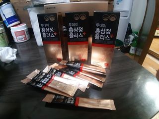 서울약사신협_투데이홍삼정플러스스틱_10g x 30포 — 5점을 준 리뷰어가 2021년 3월 올린 사용 사진