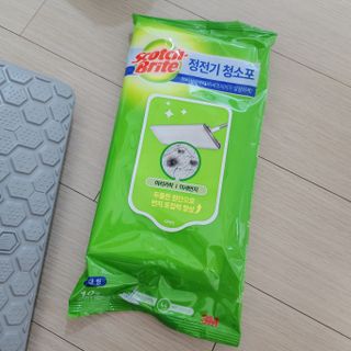 3M 스카치브라이트 파스텔블루 대형 밀대걸레 + 물걸레청소포 대형 30매 세트 — 5점을 준 리뷰어가 2023년 12월 올린 사용 사진