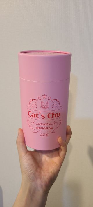 페페로니 잘 먹는 캣츄 - 알래스카 연어 24개입 — 5점을 준 리뷰어가 2021년 7월 올린 사용 사진