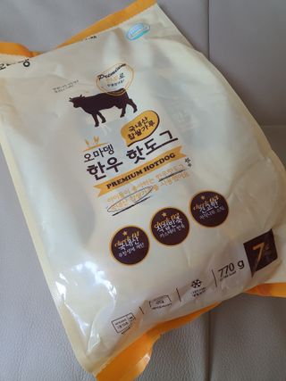 오마뎅 한우핫도그 — 4점을 준 리뷰어가 2021년 5월 올린 사용 사진