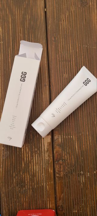 지지지 클린 퍼펙트 클렌징폼 120g — 5점을 준 리뷰어가 2022년 3월 올린 사용 사진