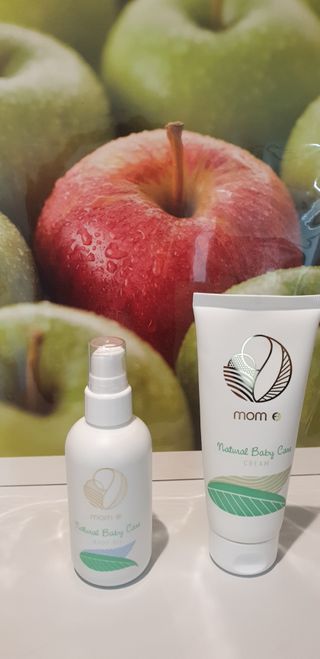 mom e 맘이 내추럴 베이비 케어 크림+바디오일 — 5점을 준 리뷰어가 2021년 1월 올린 사용 사진