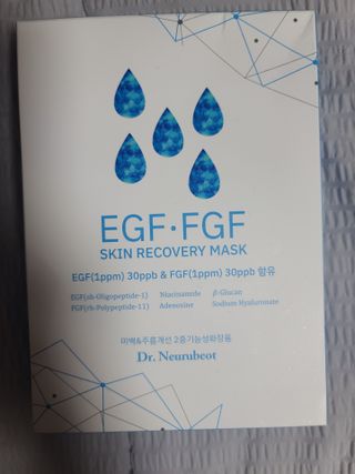 Dr.느루벗 느루벗 EGF FGF 스킨 리커버리 마스크 10장 — 5점을 준 리뷰어가 2021년 4월 올린 사용 사진