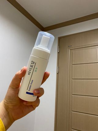[바이로담] 저자극 약산성버블 폼 폼클렌징 150ml — 5점을 준 리뷰어가 2021년 4월 올린 사용 사진
