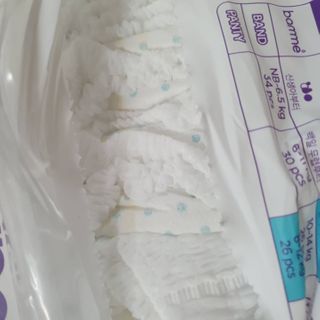 오브맘 밤 프리미엄 아기 기저귀 팬티형 밴드형 — 4점을 준 리뷰어가 2020년 12월 올린 사용 사진