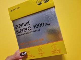 서울약사신협 프리미엄 비타민C 1,000mg_2.5g x 50포 — 5점을 준 리뷰어가 2021년 10월 올린 사용 사진